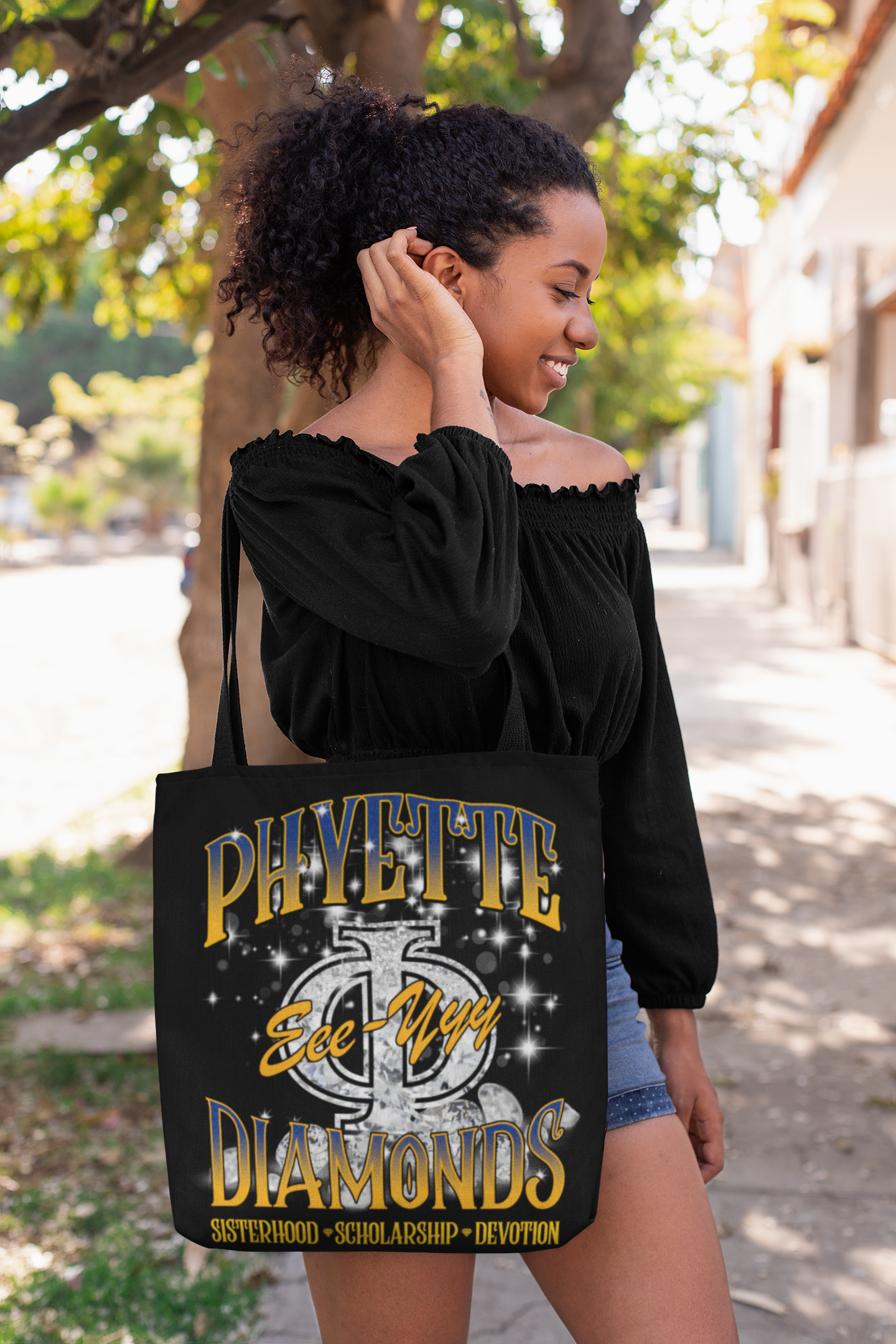 PHYETTE (TX) TOTE